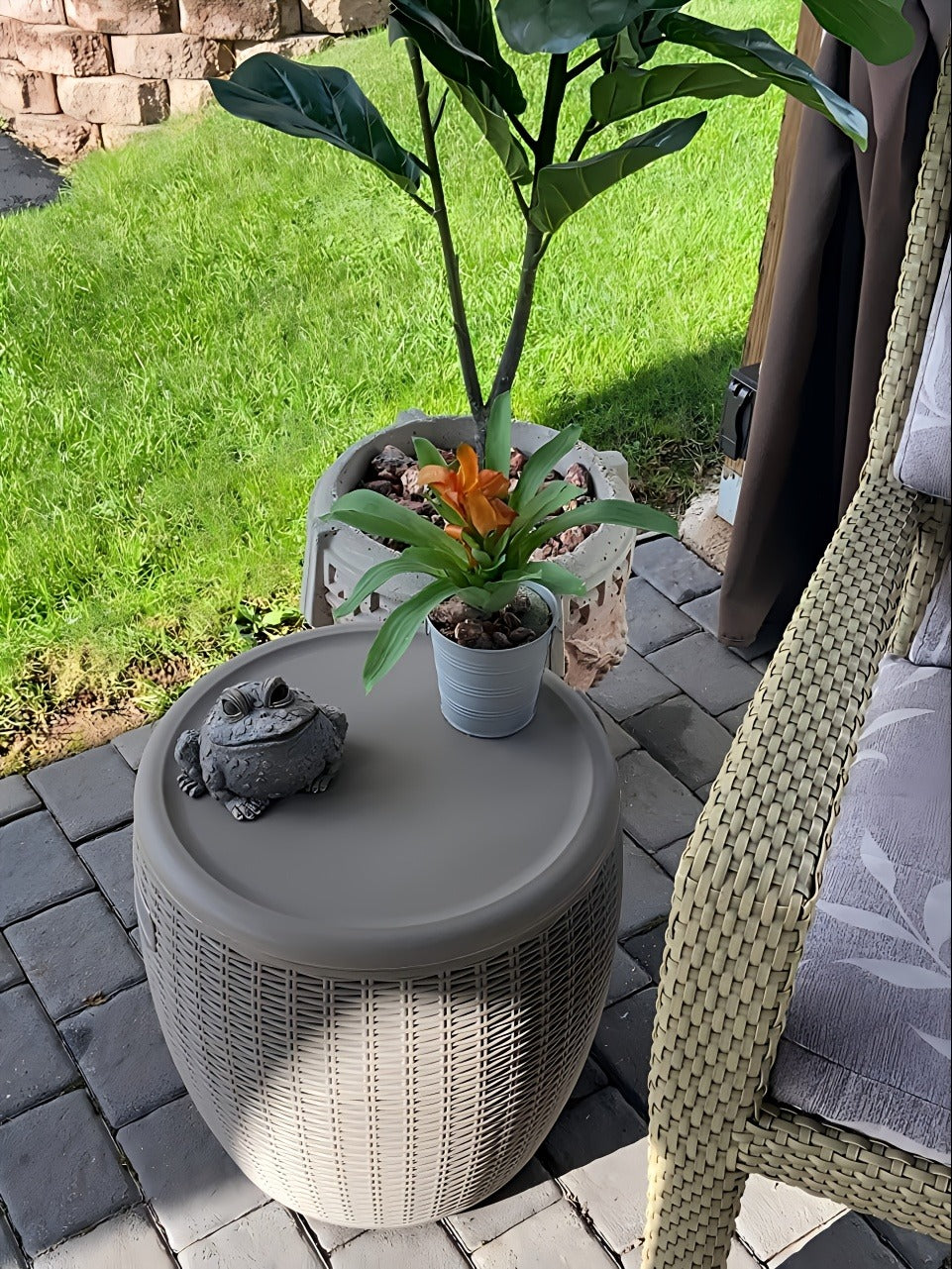 Outdoor Storage Bin 40L Rattan Deck Box UV Protected Weather Resistant