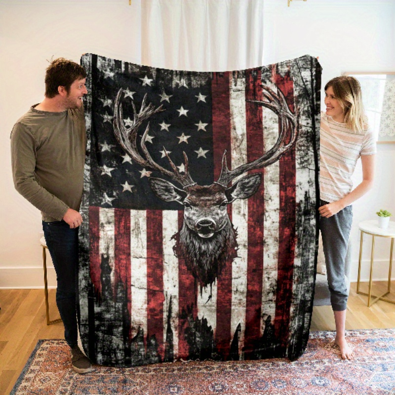 Deer Pattern Flannel Throw Blanket 200-250GSM Soft Warm