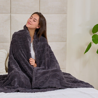 Throw Blanket 3D Geometric Pattern Fluffy Soft Warm Handmade Knit Blanket for Couch Sofa Bed Camping Picnic Travel – Lightweight Cozy Blanket