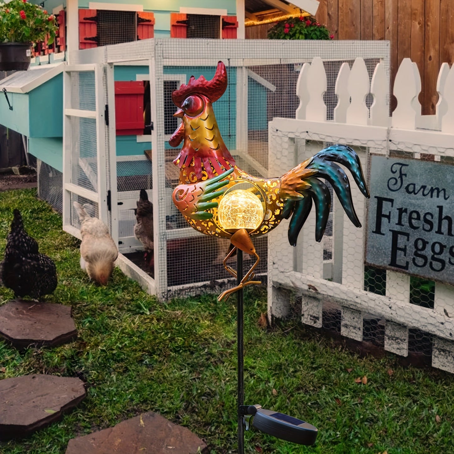 Solar Chicken Garden Lights Outdoor Decorative LED Rooster Yard Art Stake Metal Statue Gifts for Chicken Lovers Women Patio Lawn Decor