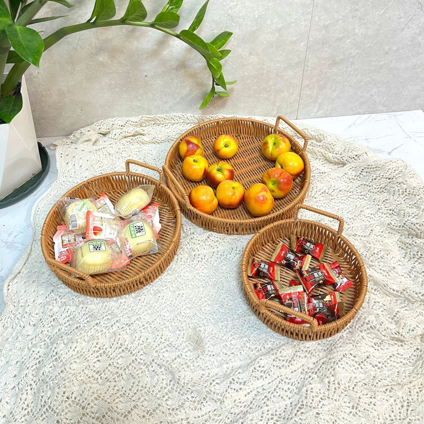 Woven Rattan Bread Basket Set of 3 Round Fruit Basket with Handles for Bread Fruit Vegetables Dim Sum Dining Table Catering Display Decor