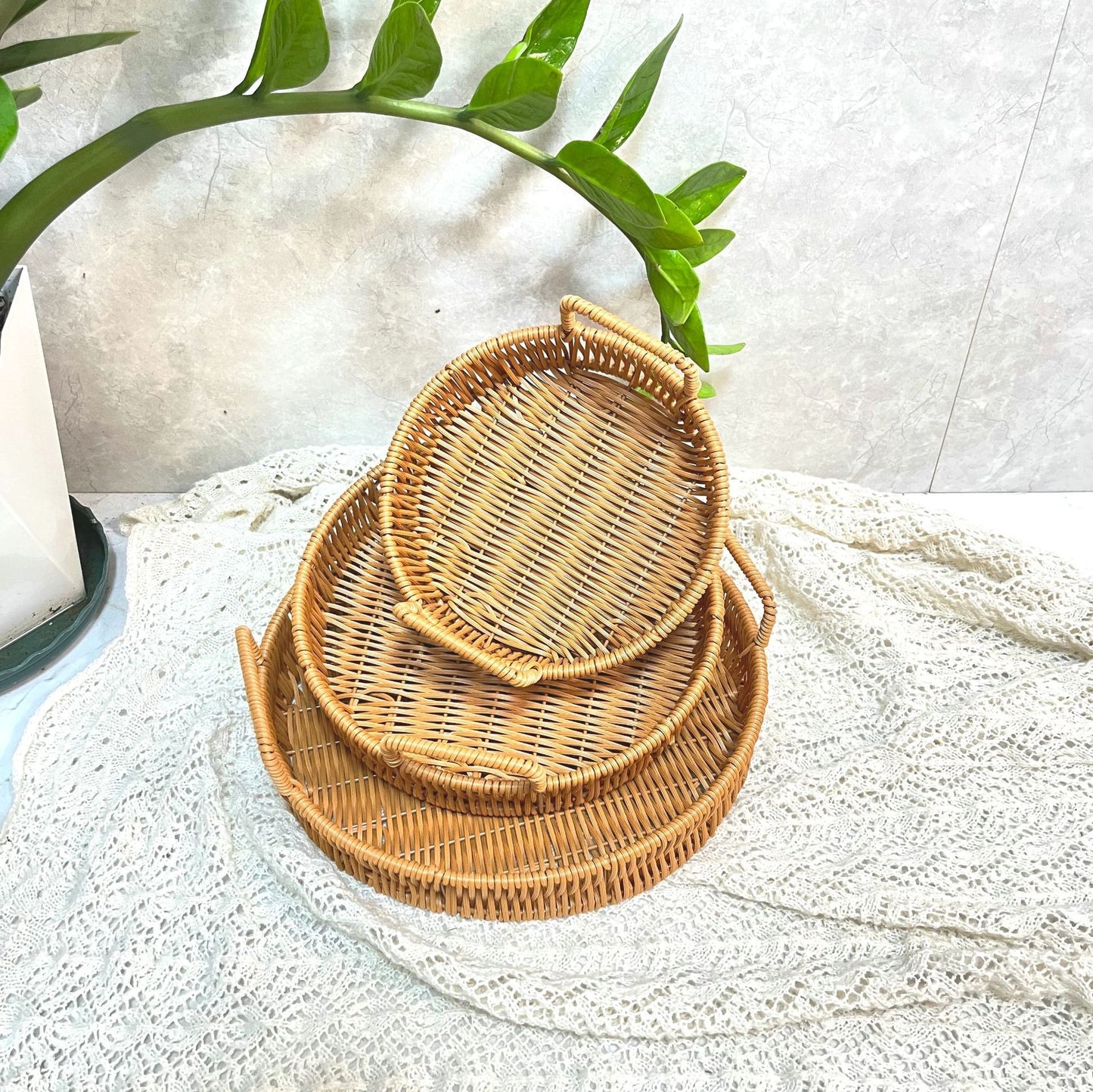 Woven Rattan Bread Basket Set of 3 Round Fruit Basket with Handles for Bread Fruit Vegetables Dim Sum Dining Table Catering Display Decor