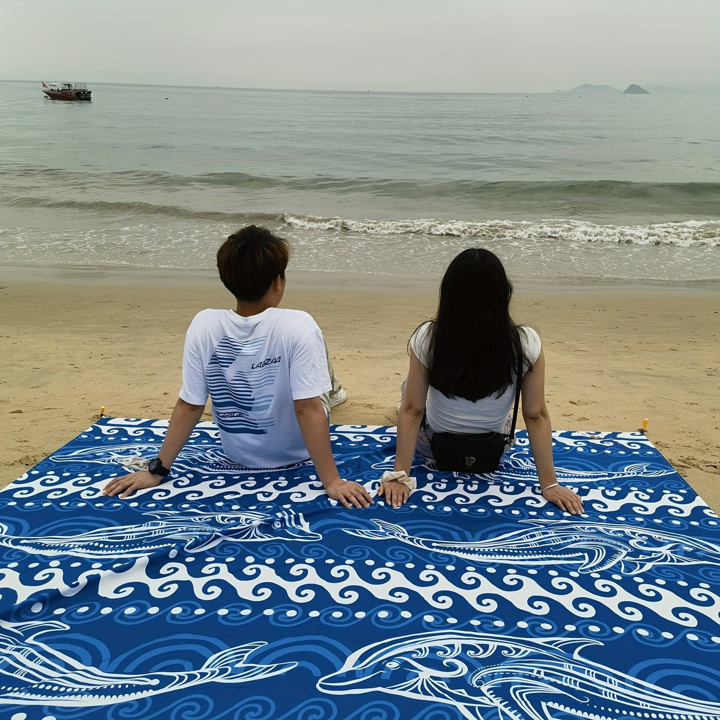 Sandproof Beach Blanket Oversized Extra Large Quick Dry Picnic Mat for Beach Camping Travel – Bohemia Dolphin Sailor Turtle Fish Patterns, 2-10 Adults