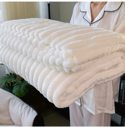 Fleece Blanket Double-Sided 3D Faux Rabbit Fur Throw – Ultra-Soft Thick 300-350g/m² for Home, Office, Travel & Camping, Multiple Sizes & Colors
