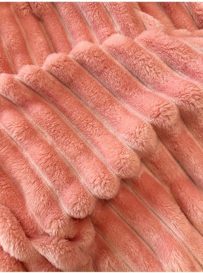 Fleece Blanket Double-Sided 3D Faux Rabbit Fur Throw – Ultra-Soft Thick 300-350g/m² for Home, Office, Travel & Camping, Multiple Sizes & Colors