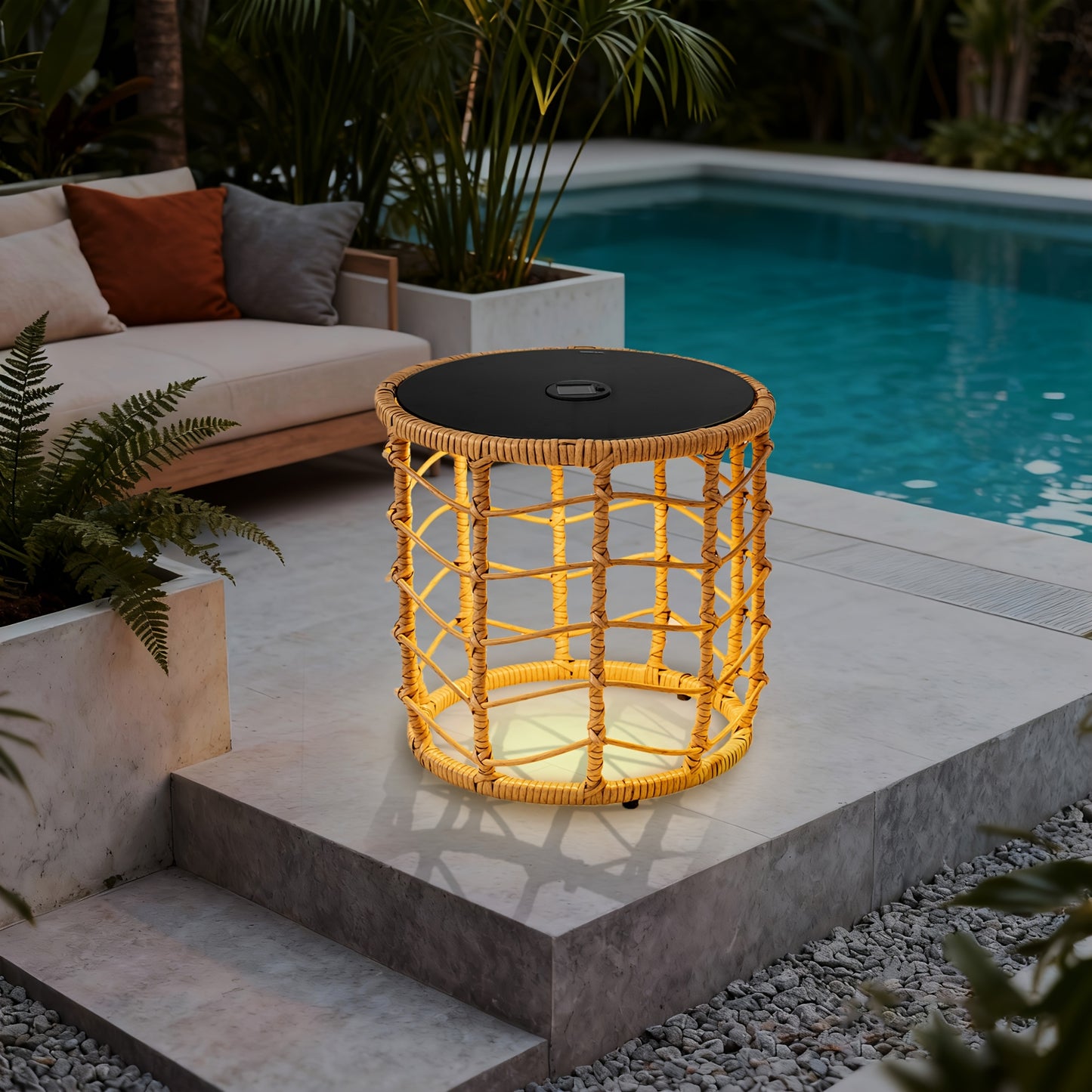 Outdoor Wicker Nesting Side Tables Set of 2 PE Rattan End Tables with Tempered Glass Top UV Resistant Waterproof Patio Balcony Deck Furniture