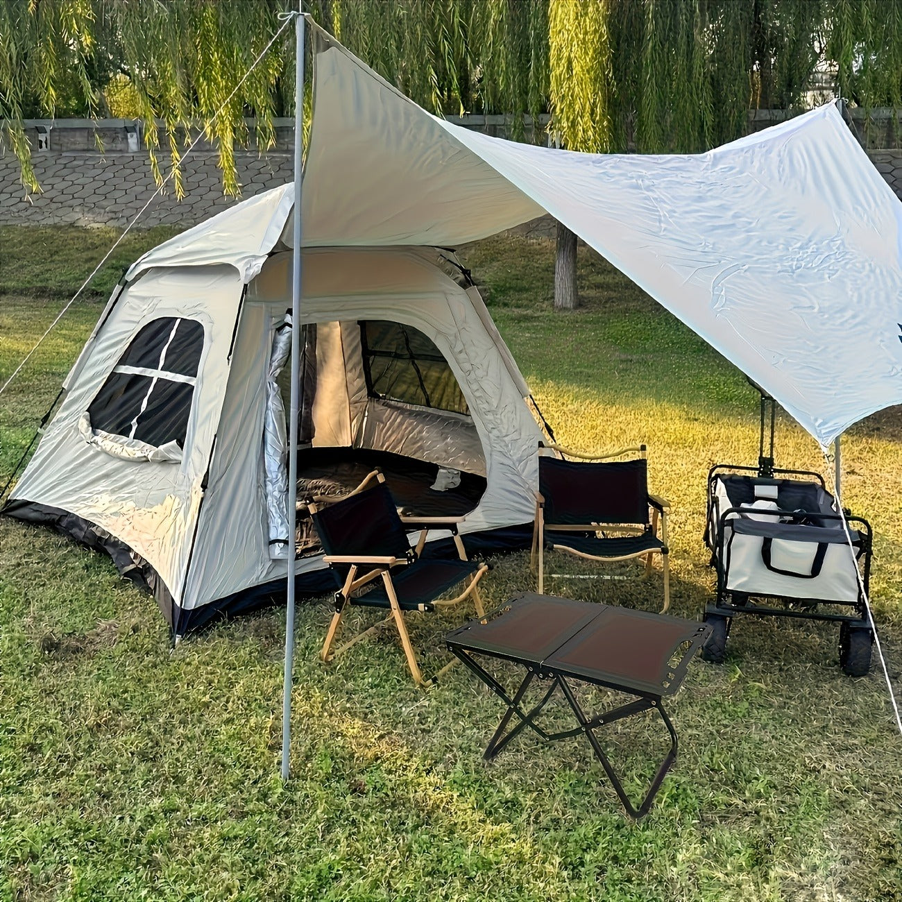 Folding Camping Table Portable Lightweight 3-Leg Outdoor Table for Picnic BBQ