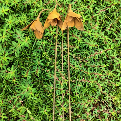 Metal Garden Stakes | Rusty Snowdrop Yard Art Sculpture Outdoor Decor