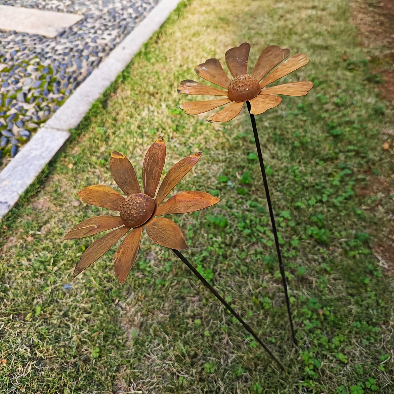 Metal Flower Garden Stakes | Rusty Daisy Chamomile Outdoor Yard Art